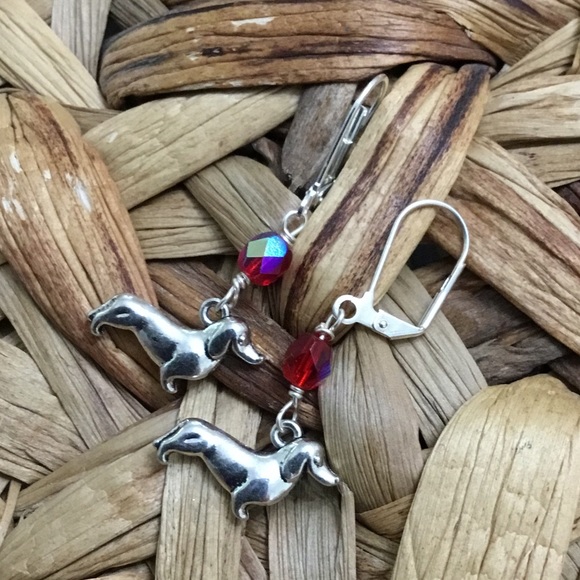 Handmade sparkling Red glass dog lover earrings - Picture 2 of 3